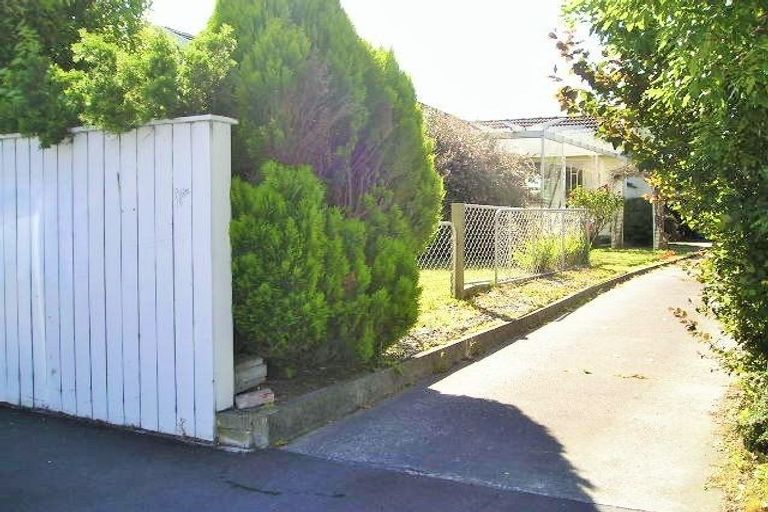 Photo of property in 119 Blighs Road, Strowan, Christchurch, 8052