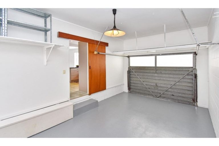 Photo of property in 5/54 Moore Street, Howick, Auckland, 2014