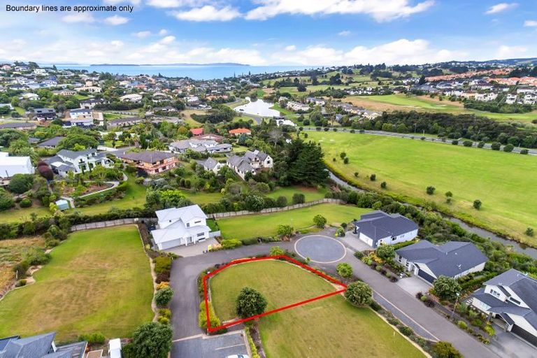 Photo of property in 38 Bella Vista Drive, Gulf Harbour, Whangaparaoa, 0930
