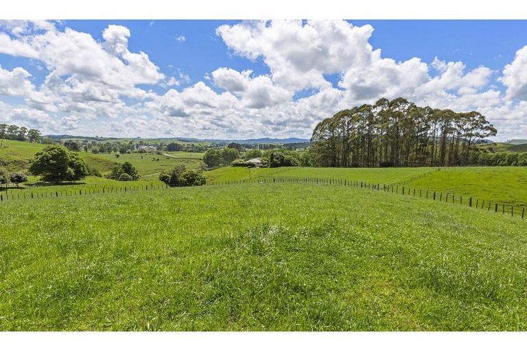 Photo of property in 80 State Highway 3, Piopio, 3970