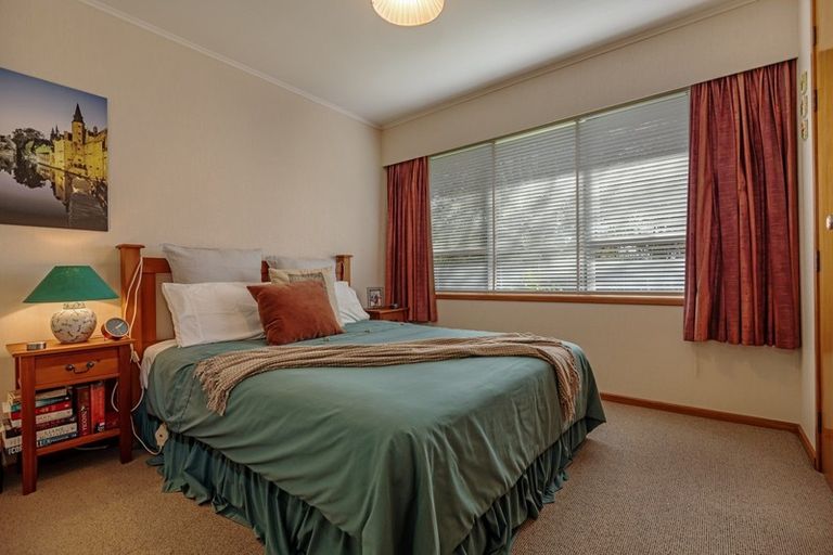 Photo of property in 9 Panako Place, Awapuni, Palmerston North, 4412