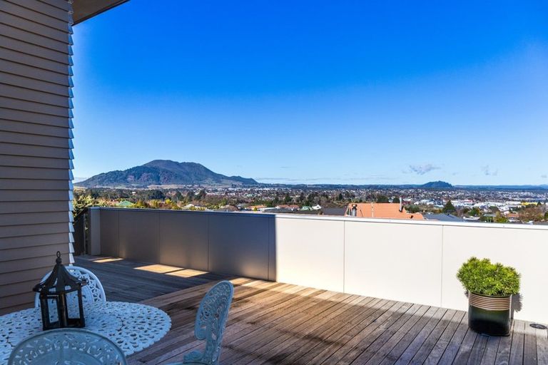 Photo of property in 6 Vaucluse Drive, Nukuhau, Taupo, 3330