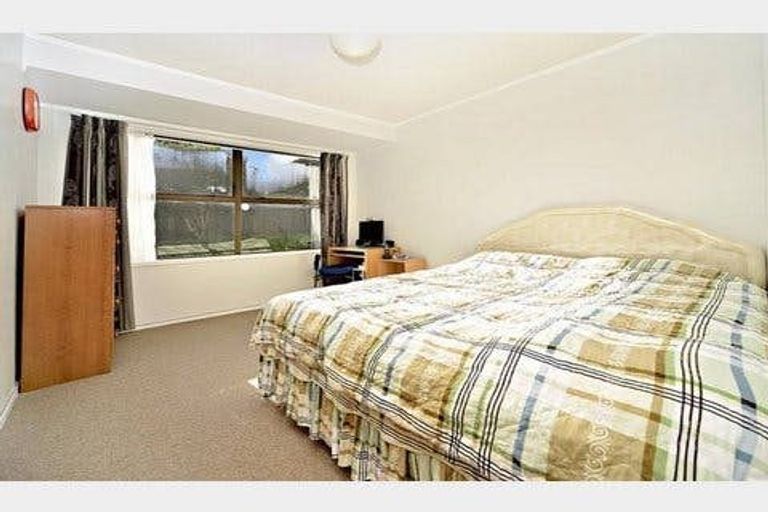 Photo of property in 2/39 Alfriston Road, Manurewa East, Auckland, 2102
