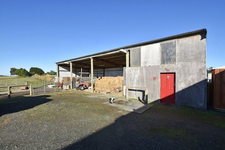Photo of property in 111 Avon Road, Clifton, Invercargill, 9812