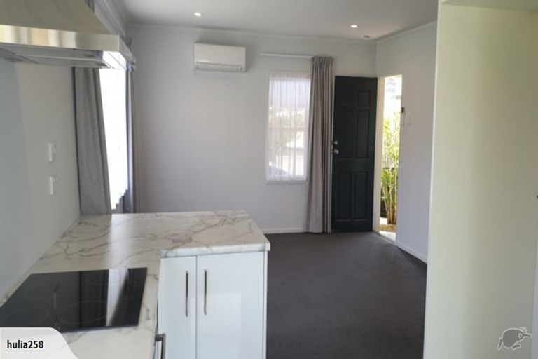 Photo of property in 1/11 Broadview Place, Howick, Auckland, 2014