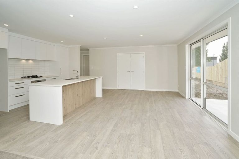 Photo of property in 28 Hector Drive, Rototuna North, Hamilton, 3210