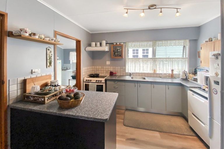 Photo of property in 3 Rawhiti Street, Dannevirke, 4930