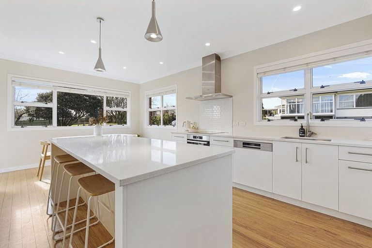 Photo of property in 2 Mckenna Place, Te Awamutu, 3800