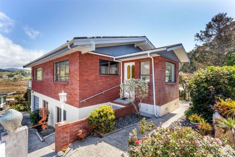 Photo of property in 49 Fishermans Bend, Whiritoa, Whangamata, 3691