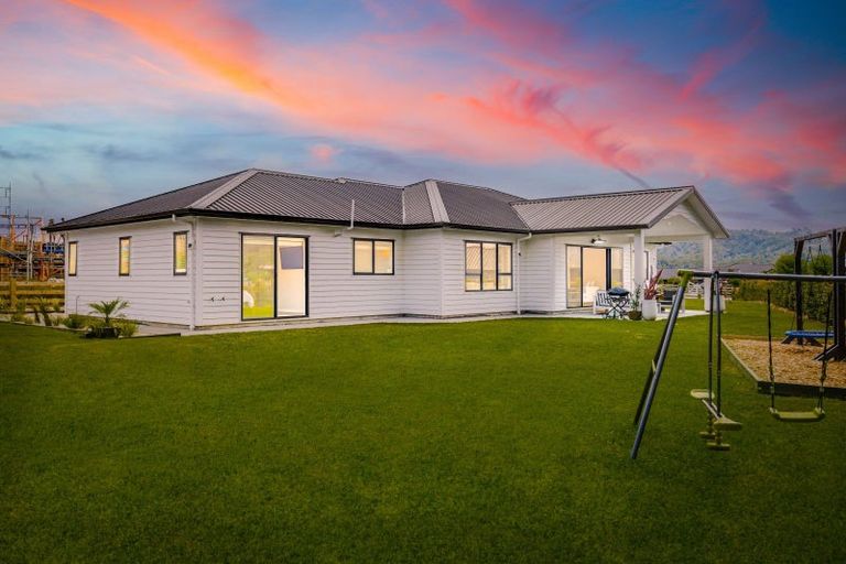 Photo of property in 3 Awatiro Drive, Kaukapakapa, 0871