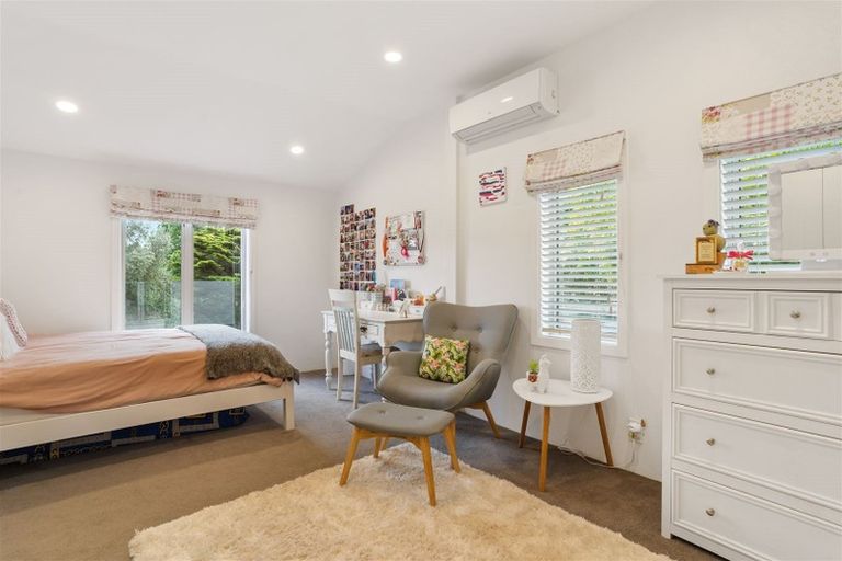 Photo of property in 66 Sandstone Road, Whitford, Manurewa, 2576