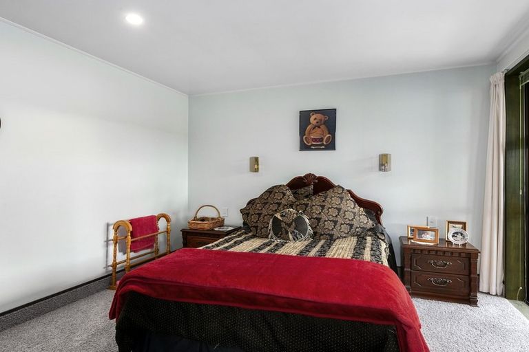 Photo of property in 60 Easther Crescent, Kew, Dunedin, 9012