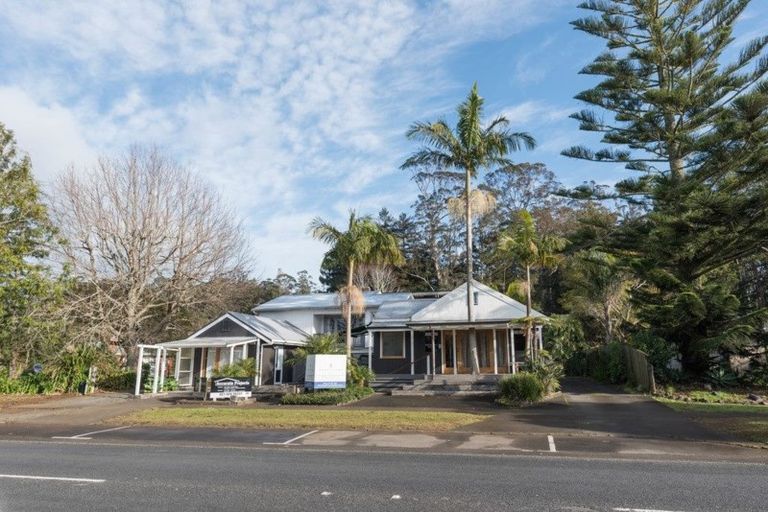 Photo of property in 132 Kerikeri Road, Kerikeri, 0230