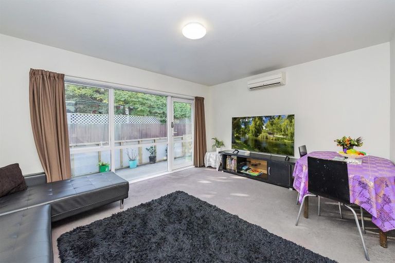 Photo of property in 2/273 Fitzgerald Avenue, Christchurch Central, Christchurch, 8013