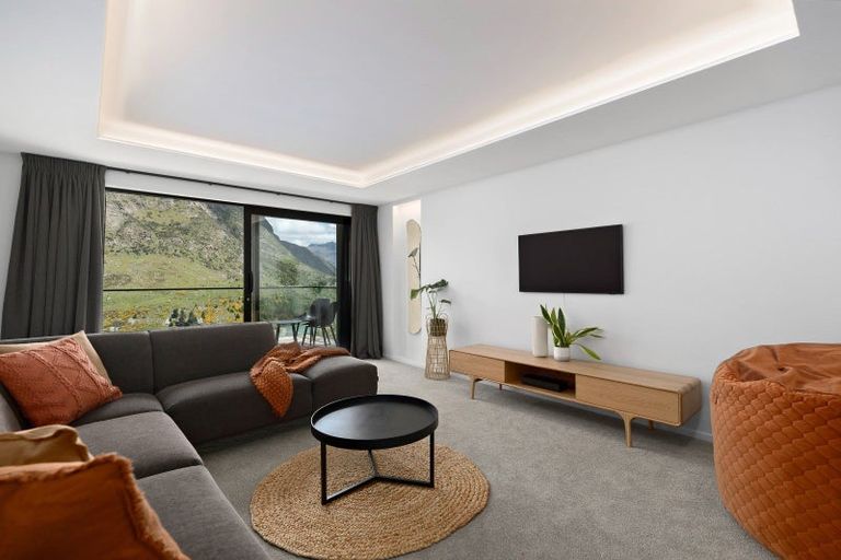 Photo of property in 9 Powder Terrace, Arthurs Point, Queenstown, 9371