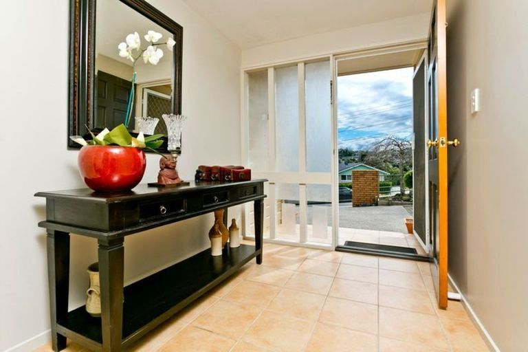 Photo of property in 61 Archers Road, Hillcrest, Auckland, 0629