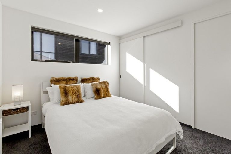 Photo of property in 52 Orford Drive, Jacks Point, Queenstown, 9371