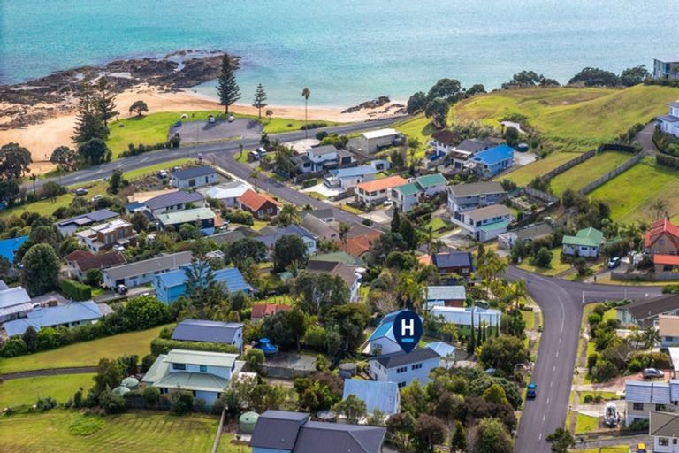 Photo of property in 61 Stratford Drive, Cable Bay, 0420