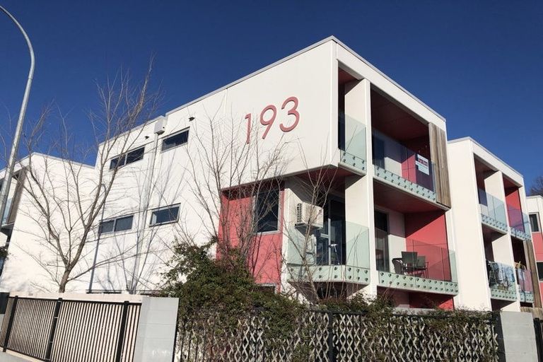 Photo of property in 3/193a Riccarton Road, Riccarton, Christchurch, 8041