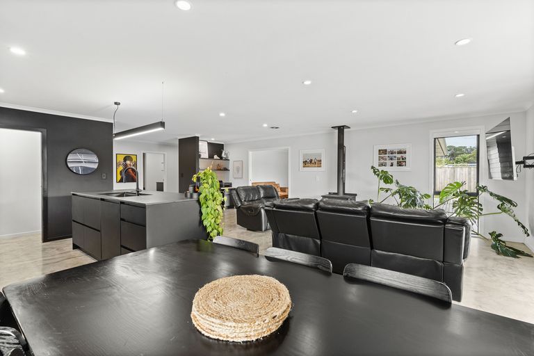 Photo of property in 35 Marine Corps Drive, Solway, Masterton, 5810