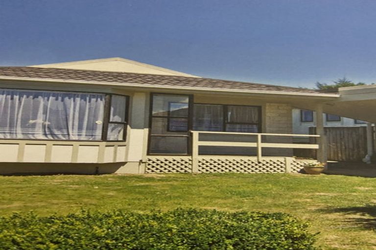 Photo of property in 3/37 Bracken Road, Paparangi, Wellington, 6037