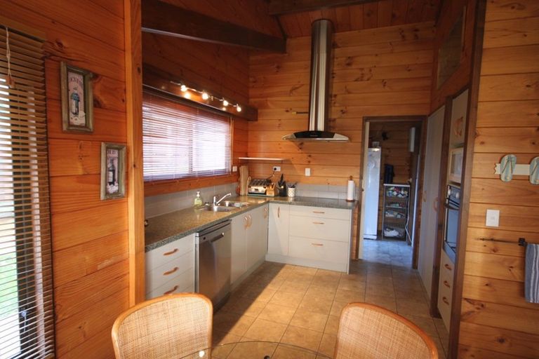 Photo of property in 42 Jubilee Drive, Pauanui, Hikuai, 3579