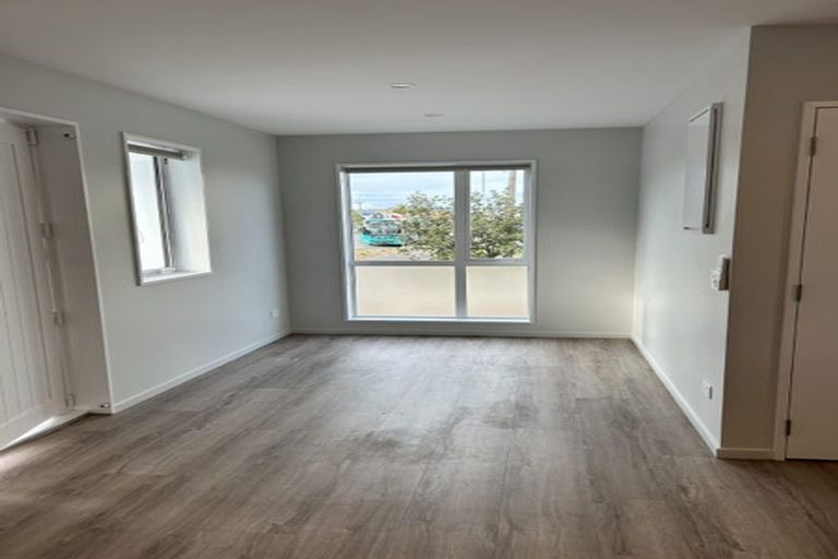 Photo of property in 3/33 Beresford Street, New Brighton, Christchurch, 8061