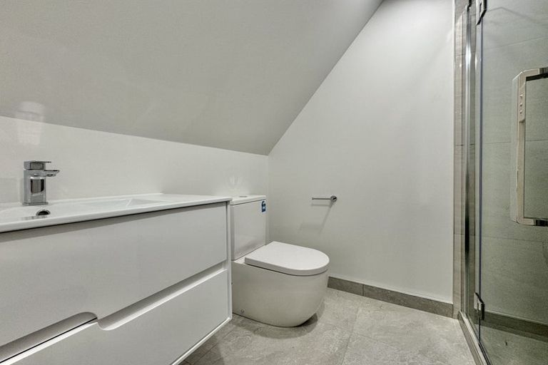 Photo of property in 1/8 North Avon Road, Richmond, Christchurch, 8013