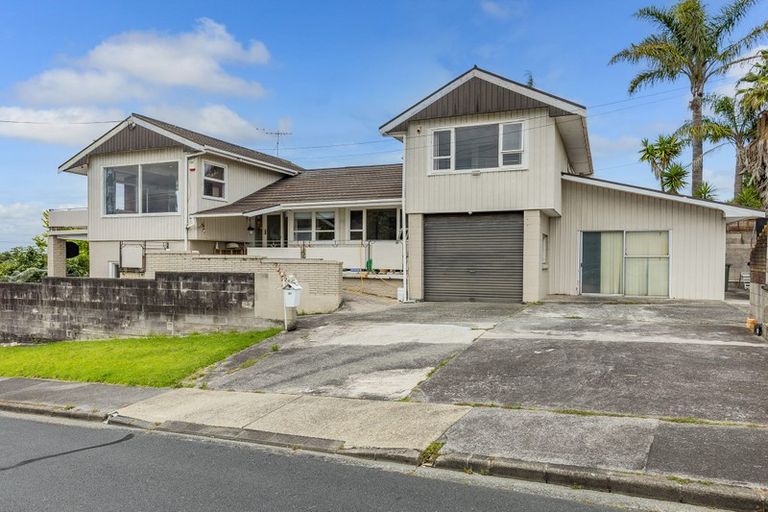 Photo of property in 177 Coronation Road, Hillcrest, Auckland, 0627