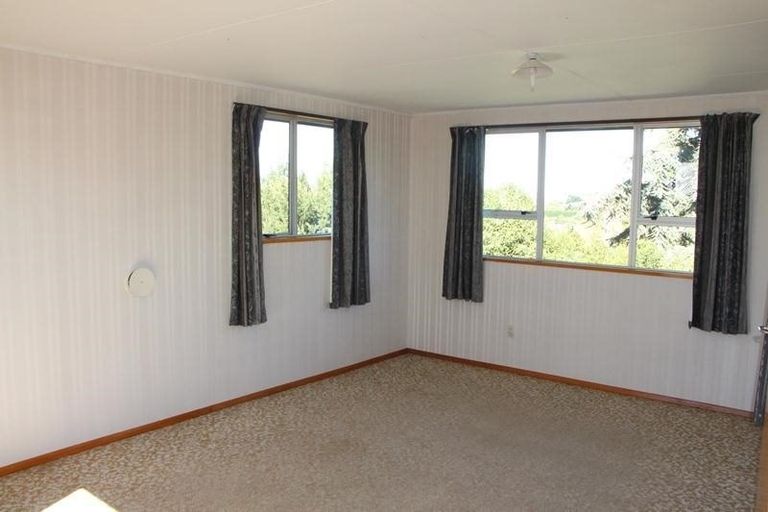 Photo of property in 42 Saint George Street, Watlington, Timaru, 7910