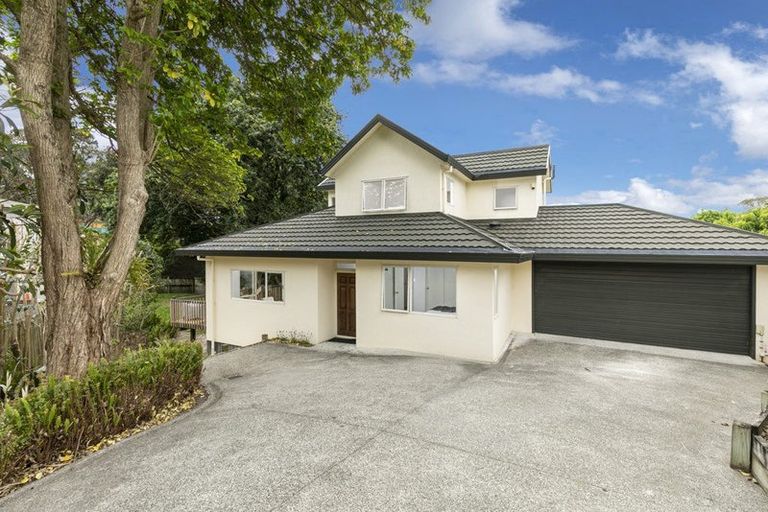 Photo of property in 1/36 Camelot Place, Glenfield, Auckland, 0629