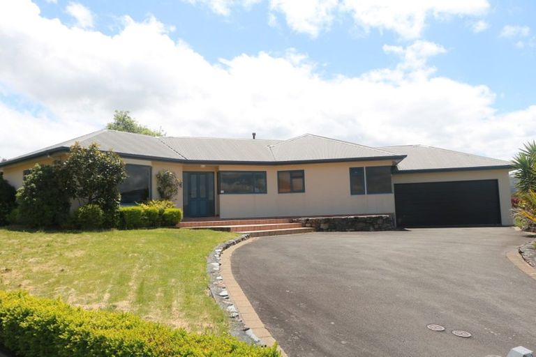 Photo of property in 34 Birkinshaw Grove, Riverstone Terraces, Upper Hutt, 5018