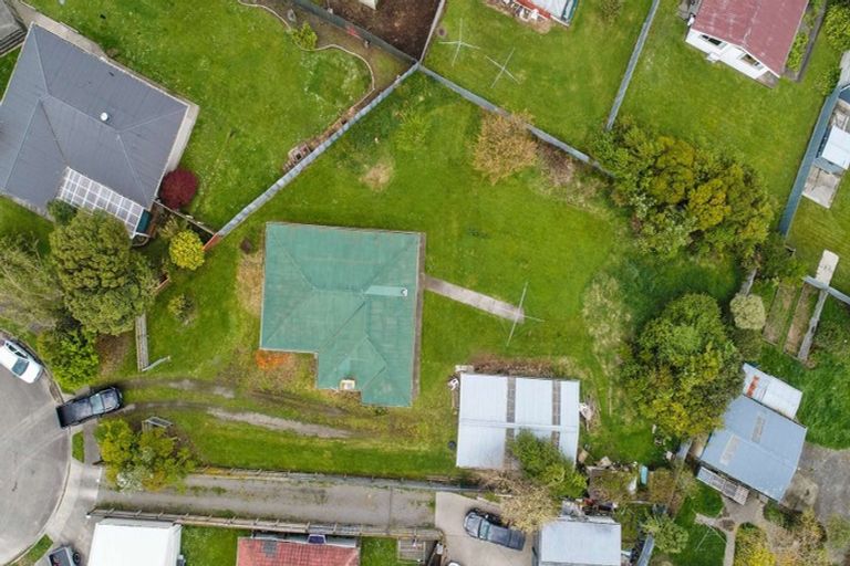 Photo of property in 8 Waterford Place, Westbrook, Palmerston North, 4412