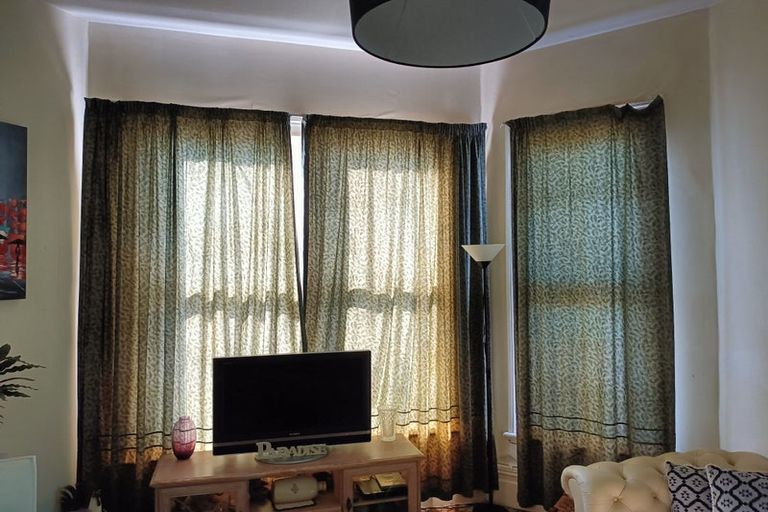 Photo of property in 1/160 Edgeware Road, Edgeware, Christchurch, 8013