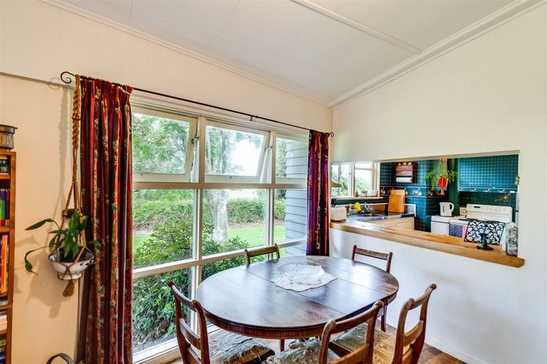 Photo of property in 1268 Waihau Road, Patoka, Napier, 4186