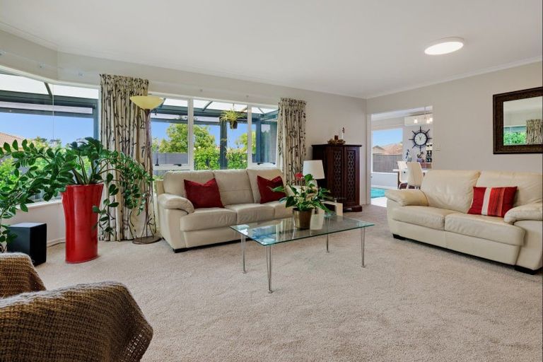 Photo of property in 90 Santa Monica Drive, Papamoa Beach, Papamoa, 3118