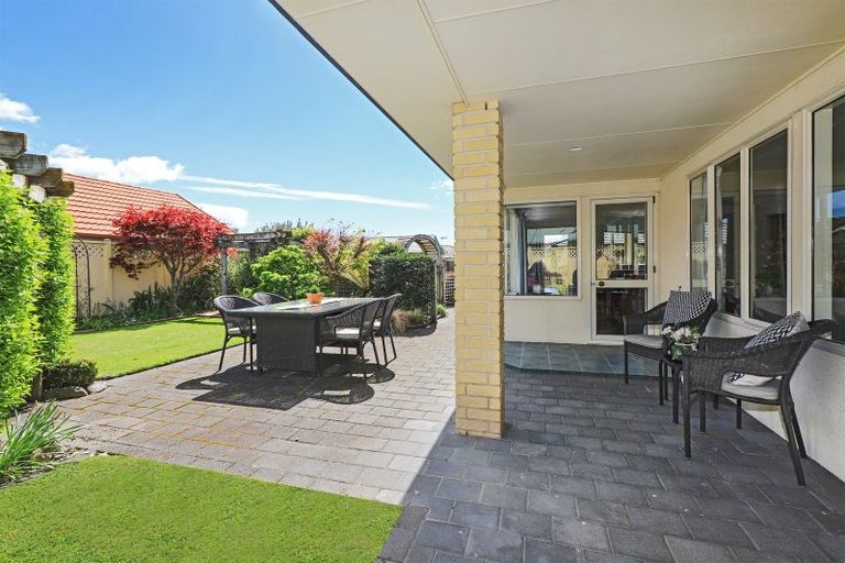 Photo of property in 22 Brompton Drive, Taradale, Napier, 4112