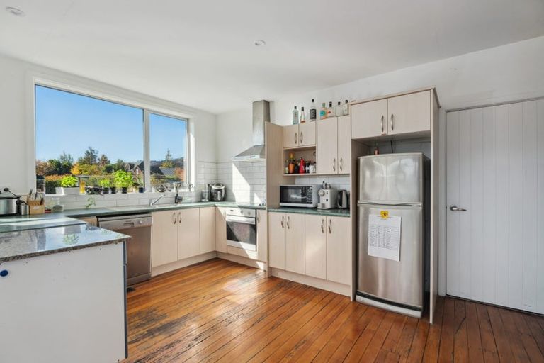 Photo of property in 8 Ragan Lane, Wanaka, 9305