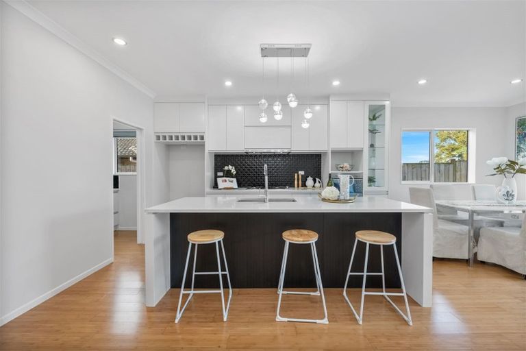 Photo of property in 38 Springside Drive, Flat Bush, Auckland, 2019