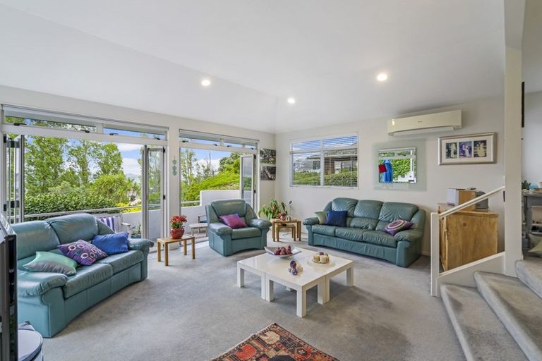 Photo of property in 17a Beach Road, Manly, Whangaparaoa, 0930