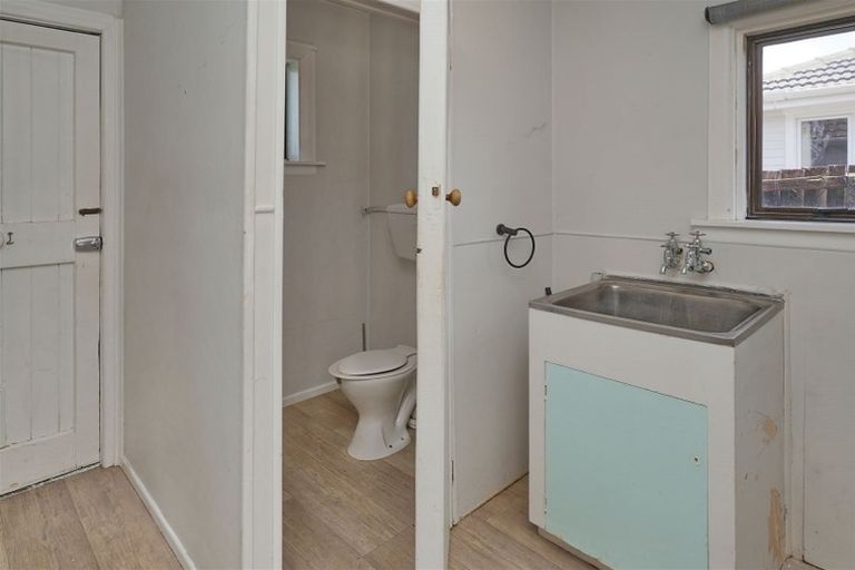 Photo of property in 18 Curries Road, Hillsborough, Christchurch, 8022