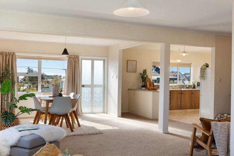 Photo of property in 1285 Papamoa Beach Road, Papamoa Beach, Papamoa, 3118