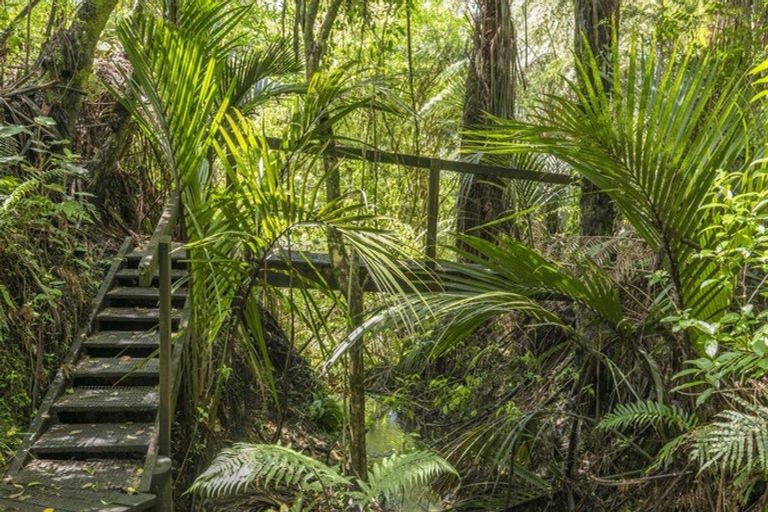 Photo of property in 122 Munro Road, Minden, Tauranga, 3179