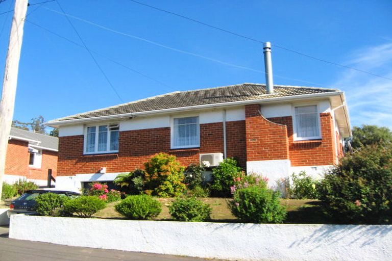 Photo of property in 7 Charters Street, Glenross, Dunedin, 9011