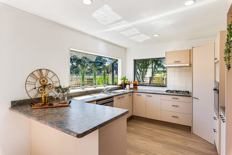 Photo of property in 82 Manly Street, Paraparaumu Beach, Paraparaumu, 5032