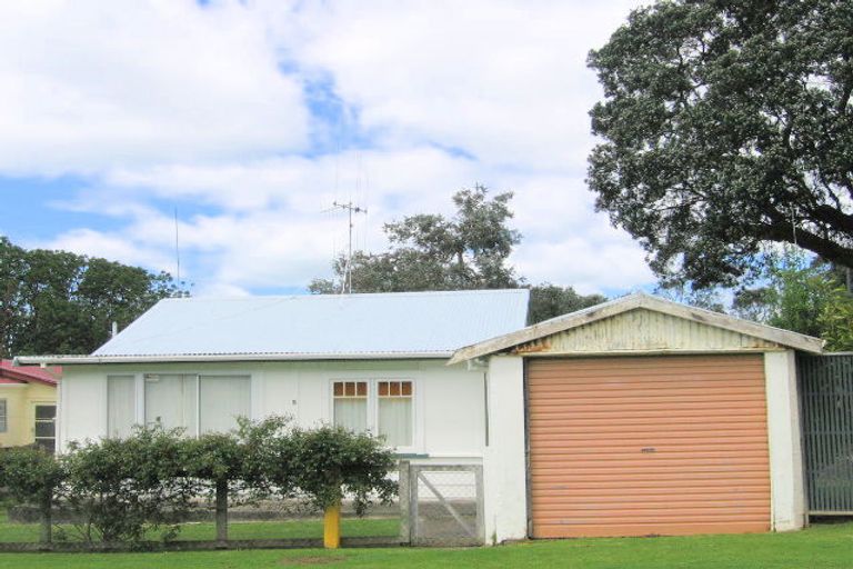 Photo of property in 5 Pacific Road, Waihi Beach, 3611