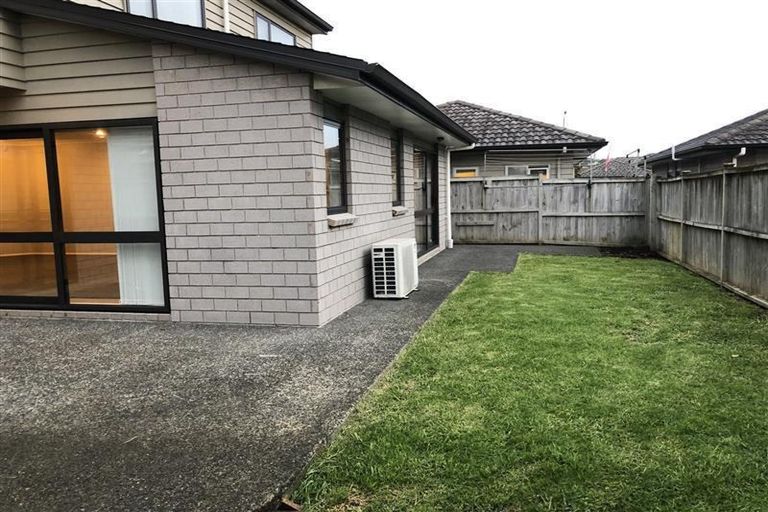 Photo of property in 30 Arranmore Drive, Flat Bush, Auckland, 2019