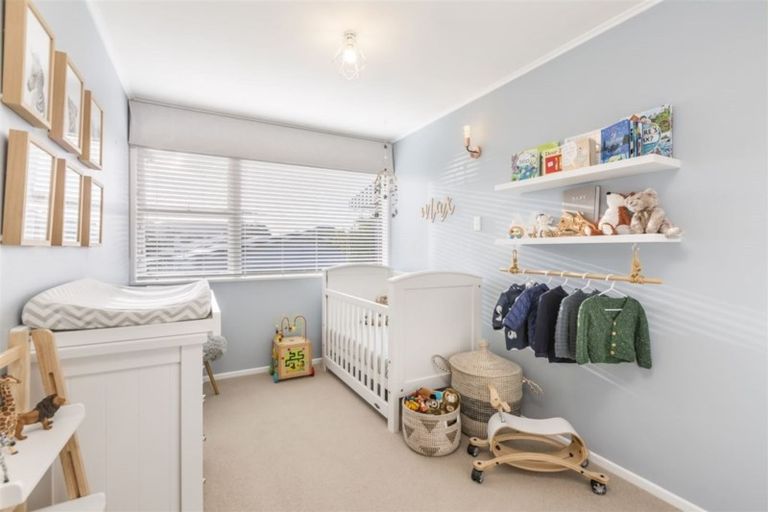 Photo of property in 3/11a Aratonga Avenue, Greenlane, Auckland, 1051