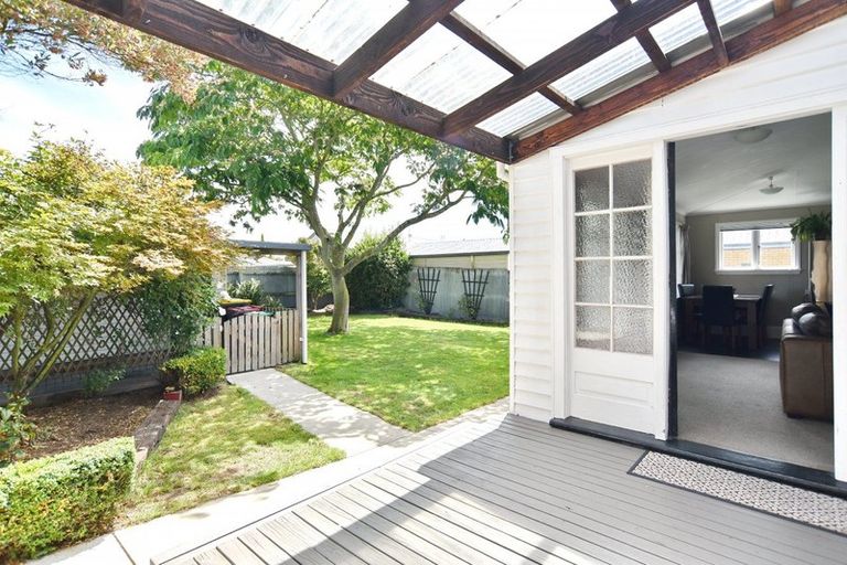 Photo of property in 61 Brynley Street, Hornby, Christchurch, 8042
