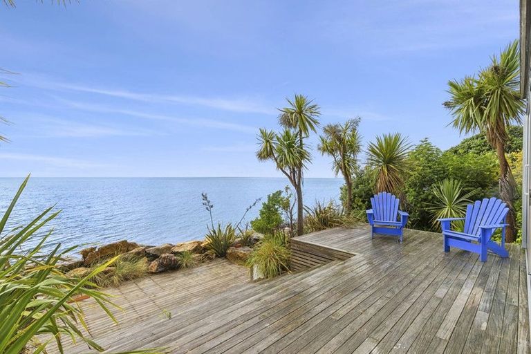 Photo of property in 35 Totara Avenue, Collingwood, 7073